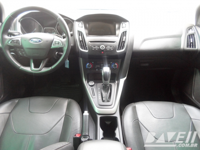 FORD FOCUS SE PLUS 2.0