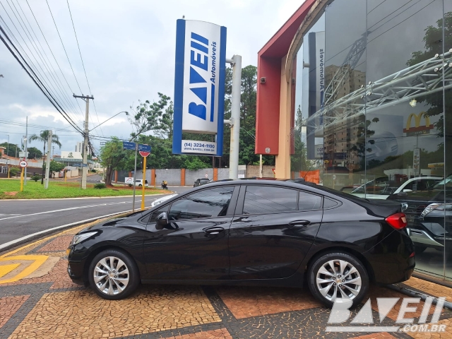 GM CRUZE LT SEDAN 1.4 T