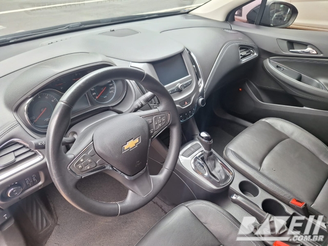 GM CRUZE LT SEDAN 1.4 T